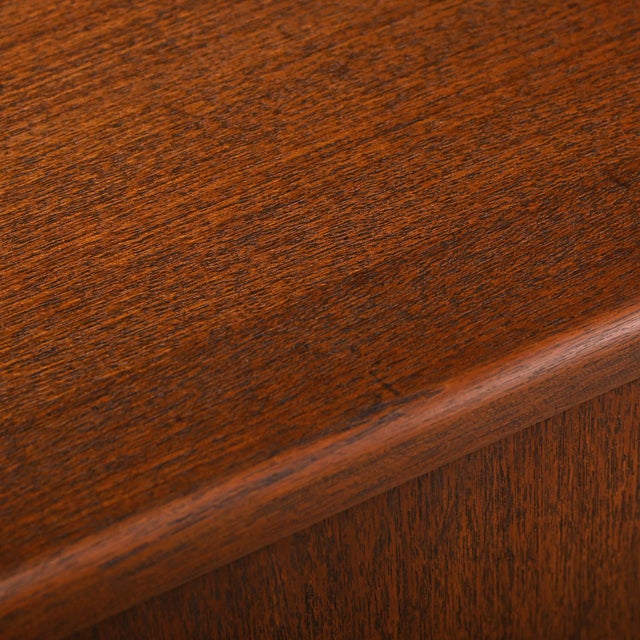 Vintage Model 160 Sideboard in Teak and Oak by Børge Mogensen for Søborg Møbelfabrik, 1960s For Sale - Image 16 of 18