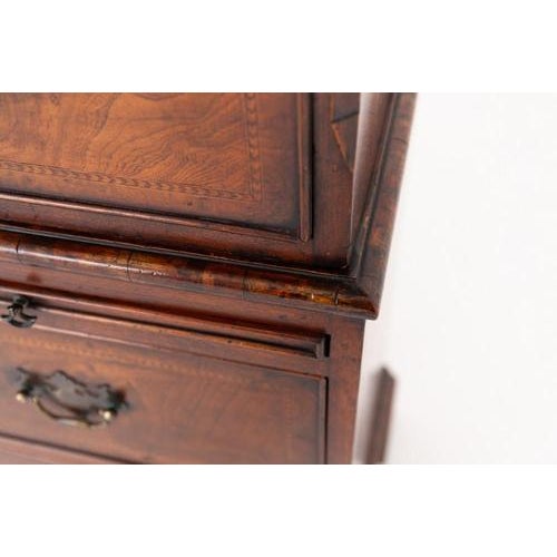 Brown Georgian Revival Chest on Chest of Drawers in Elm, 1920s For Sale - Image 8 of 9