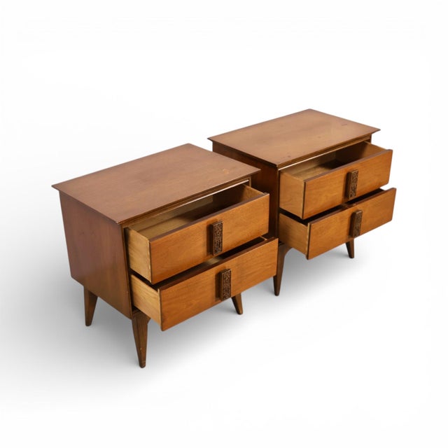 Bassett Mayan Vintage MCM Tiki Pair of Nightstands, C. 1960s, Attributed For Sale - Image 10 of 11