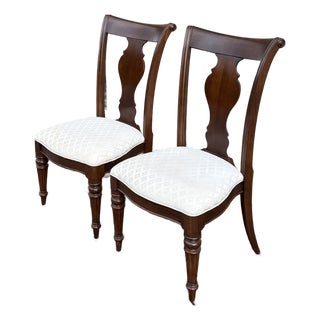 2000s Pennsylvania House Cortland Manor Collection Traditional Regency Cherry Sleigh Back Dining Chairs - A Pair For Sale