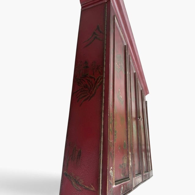 Chinoiserie Vintage Maitland Smith Gilt Chinoiserie Flatscreen Television Wall Cabinet For Sale - Image 3 of 13
