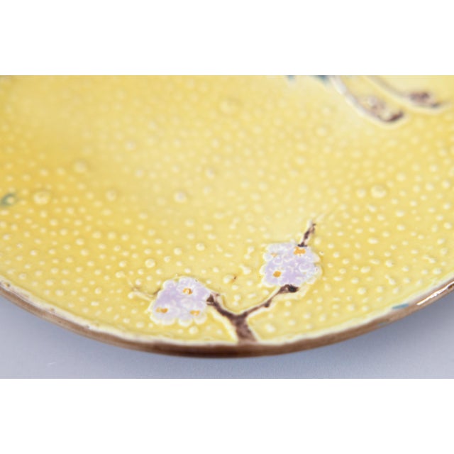 Joseph Holdcroft 19th Century English Joseph Holdcroft Yellow Majolica Flying Crane Plate For Sale - Image 4 of 9