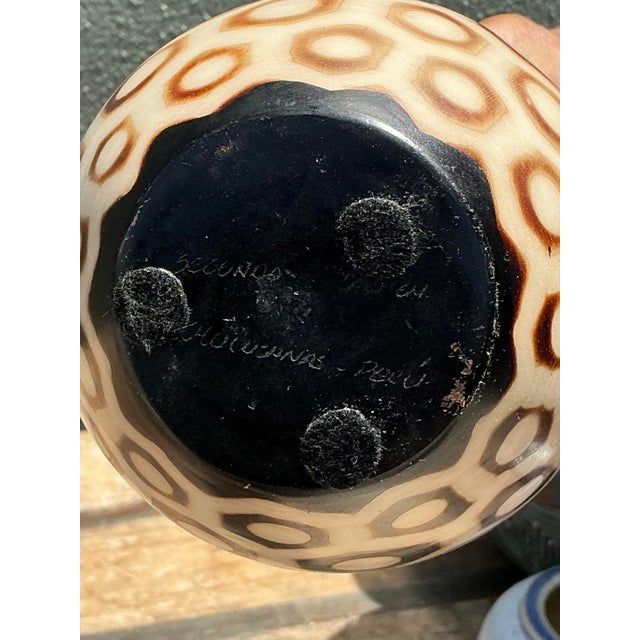 Late 20th Century Vintage Hexagon Bubble Vase For Sale - Image 5 of 12