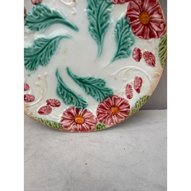 French Country French Majolica Red Flowers Plate Salins, Circa 1890 For Sale - Image 3 of 5