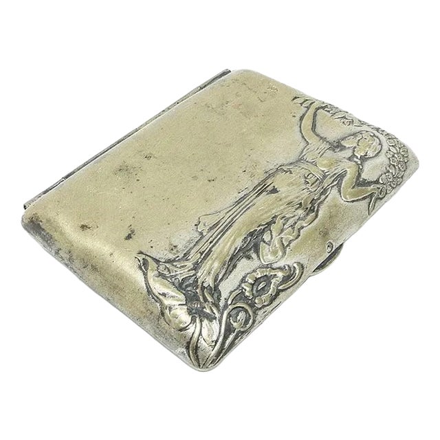 Early 20th Century Art Nouveau Cigarette Case, France For Sale