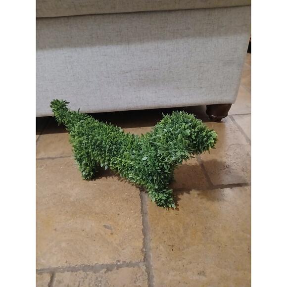 Topiary Garden Dog 18" Dachshund Faux Realistic Boxwood Decor Indoor Outdoor For Sale - Image 13 of 13