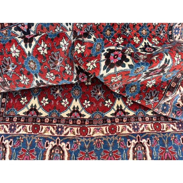 Antique Veramin Rug in Wool, 1920s For Sale - Image 17 of 18
