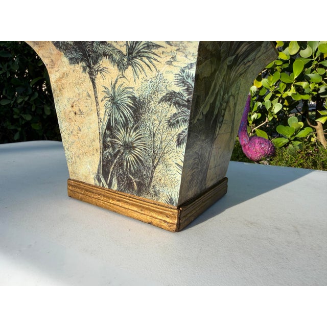 Late 20th Century Vintage British Colonial Botanical Decoupage Square Cachepot With Antiqued Gold Trim For Sale - Image 5 of 10