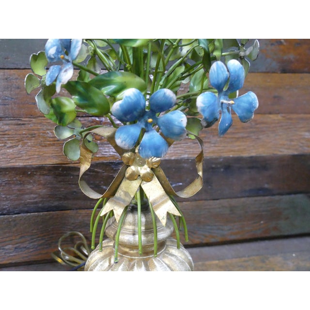 Vintage Italian Tole Hydrangea Table Lamp 1960s Gilt Floral Wood Base For Sale - Image 10 of 10