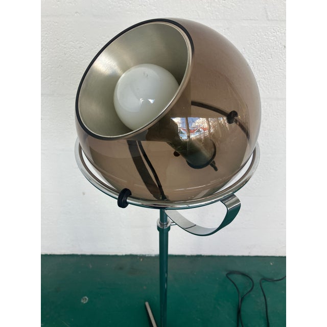 Chrome Frank Ligtelijn for Raak, Original and Rare 'Globe 2000' Floor Lamp, 1960s For Sale - Image 8 of 14