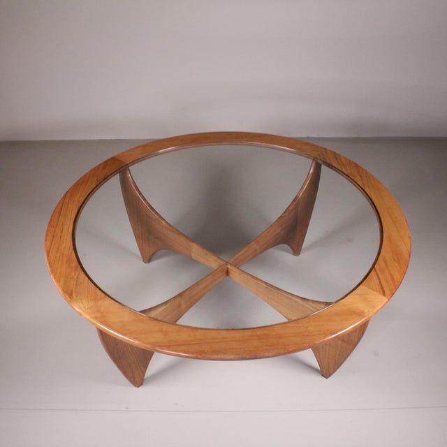 Large Astro Low Table by Victor Wilkins for G-Plan, 1960s For Sale - Image 13 of 17