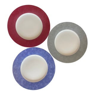Late 20th Century Christofle Dinner/Charger Plates Micro Gold - Set of Three For Sale