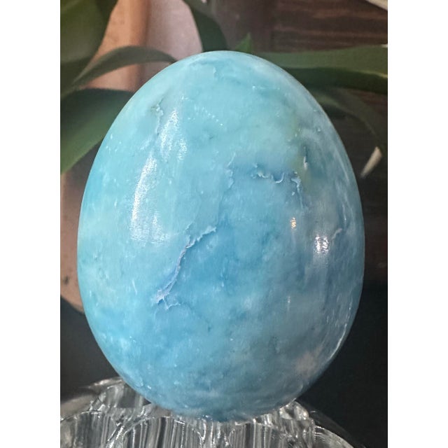 Pair of EggPair of Polished Stone Eggs – Caribbean Calcite & Zebra Jasper For Sale - Image 10 of 11