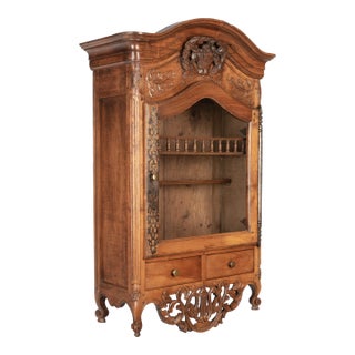 18th Century French Provencal Verrio or Wall Cabinet For Sale