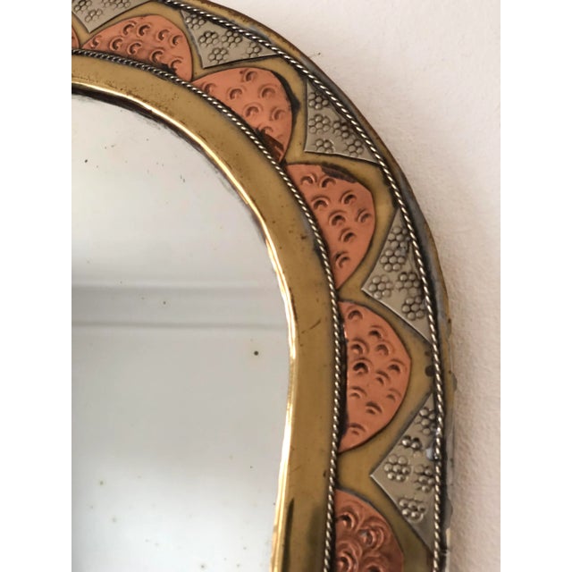 Hollywood Regency Vintage Arched Wall Mirror – Spanish, Hollywood Regency, Moroccan-Inspired 1960s For Sale - Image 3 of 9