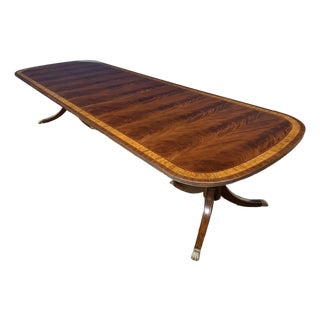 Traditional Multi-Banded Georgian Style Mahogany Dining Table by Leighton Hall - Showroom Sample For Sale