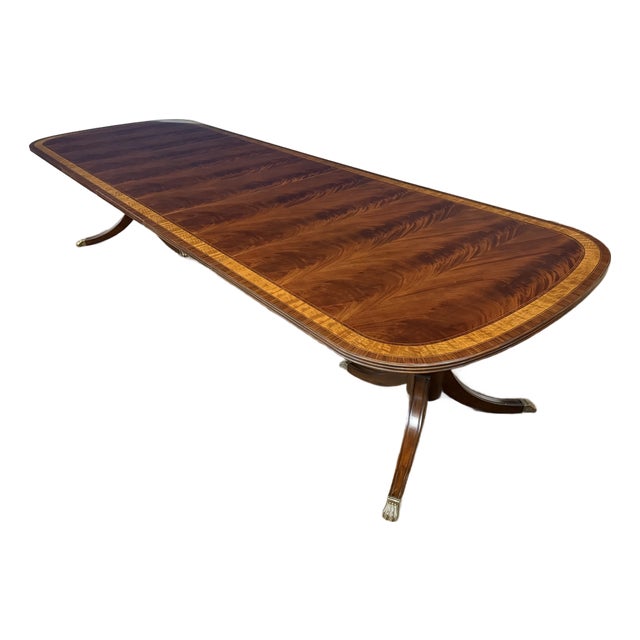 Traditional Multi-Banded Georgian Style Mahogany Dining Table by Leighton Hall - Showroom Sample For Sale