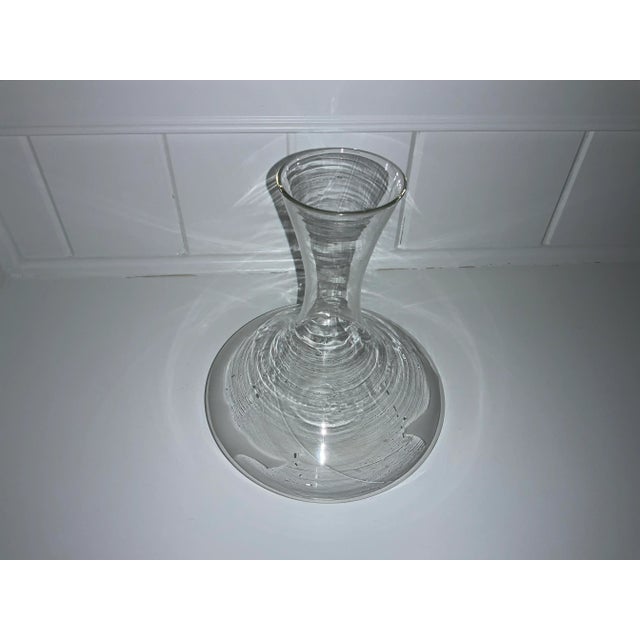 Love the elegant simplicity of this beautiful wine decanter. A lovely addition to your bar or table. (Or use for bath salts.)