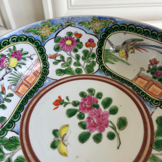 Late 19th Century Late 19th Century Antique Chinese Famille Rose Cantonese Porcelain Decorative Console Bowl For Sale - Image 5 of 10