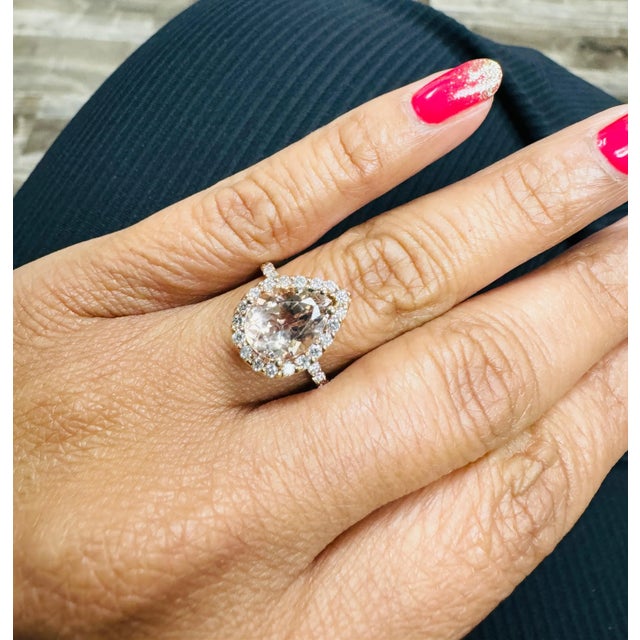 Early 21st Century 3.24 Carat Morganite Diamond Rose Gold Engagement Ring, Size 7 For Sale - Image 5 of 6