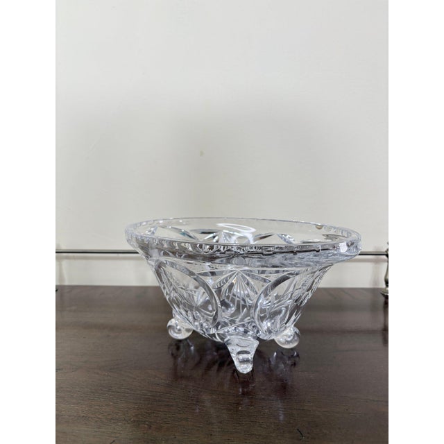 Transparent Vintage Cut Crystal Oval Footed Centerpiece Bowl — Starburst & Floral Scalloped Design For Sale - Image 8 of 11