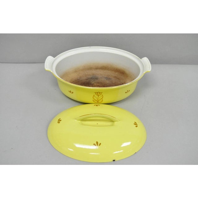 Vintage Dru Holland Yellow Tulip Enameled Cast Iron Dutch Oven Oval Pot For Sale - Image 9 of 12