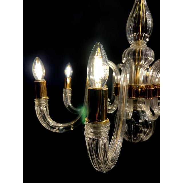 Italian Murano Glass Chandelier with Gold Inserts attributed to Barovier & Toso, 1970s For Sale - Image 11 of 18