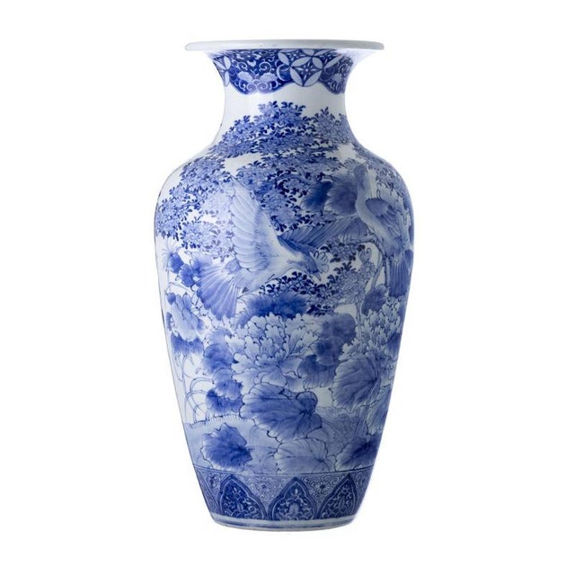 Large Japanese Porcelain Vase, 19th Century For Sale - Image 6 of 6