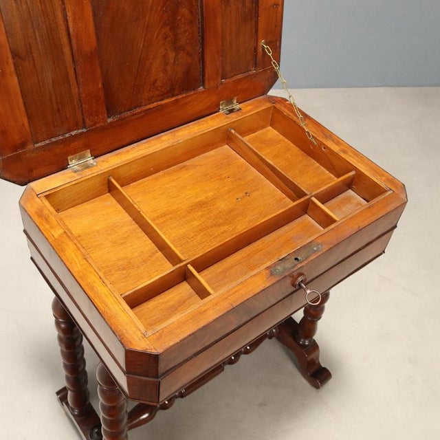 Work Table in Walnut by Luigi Filippo For Sale - Image 4 of 12