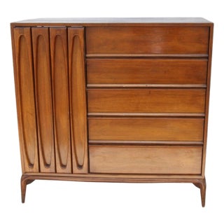 Late 20th Century Mid-Century Modern Bedroom Dresser For Sale