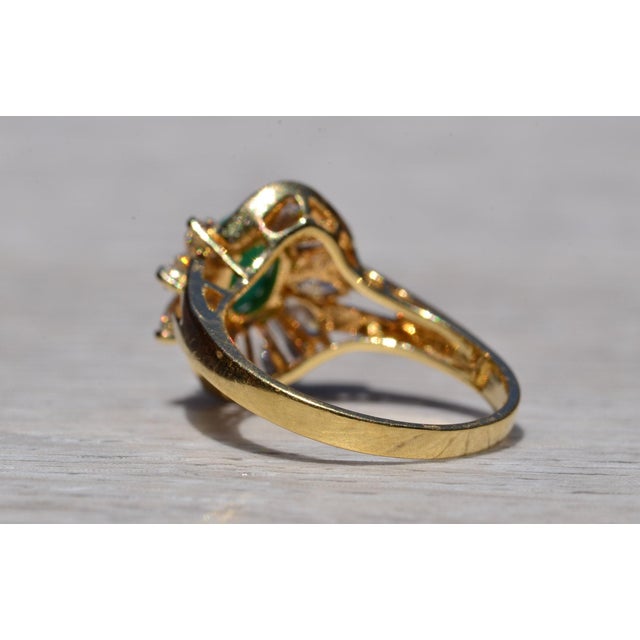 1990s The Sunset Ridge: Natural Emerald and Diamond Cocktail Ring For Sale - Image 5 of 10