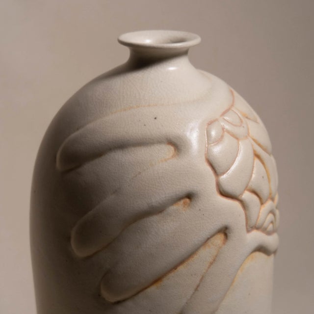 Ceramic 1980's Vintage Handmade Studio Pottery, Crazing Ceramic Vase, Sculpted Hand and Soft Floral Motif Signed by Mike Casselberry For Sale - Image 7 of 11