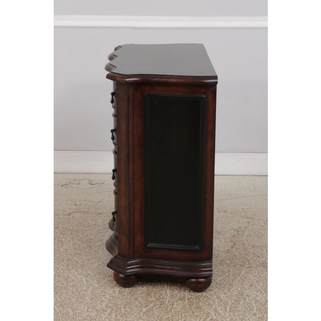 Traditional Ethan Allen 4 Drawer Serpentine Chest Commode For Sale - Image 3 of 16