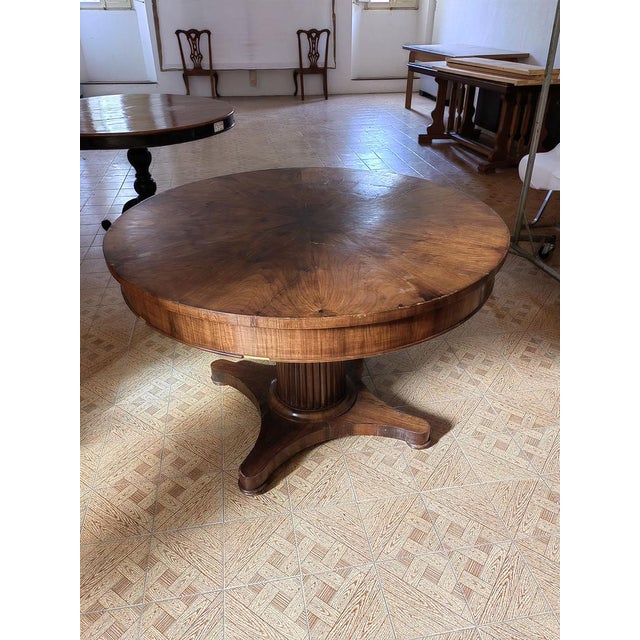 Round Table in Walnut Burl with Column Foot, Early 1800s For Sale - Image 5 of 5