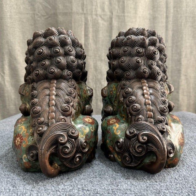 Pair of Large Chinese Cloisonné Enamel Buddhist Lion Statues For Sale - Image 4 of 9