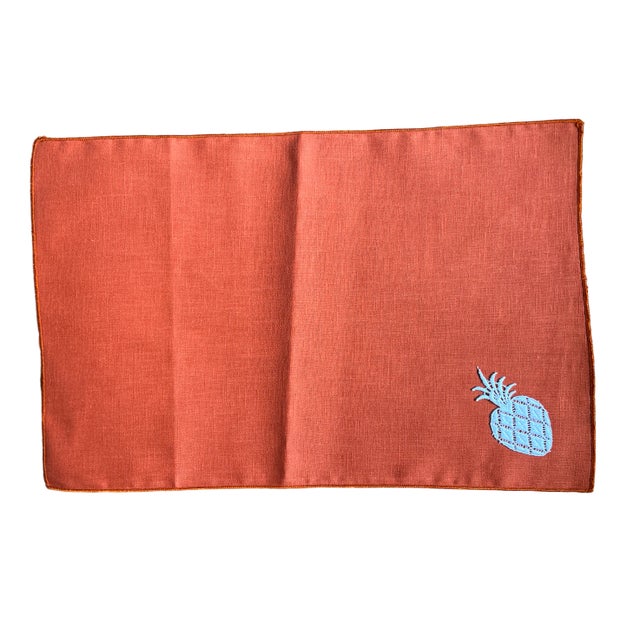 Make a cute throwback to old Palm Beach Regency with these 1970s coral red linen placemats. 18" W x 12" of coral red/...