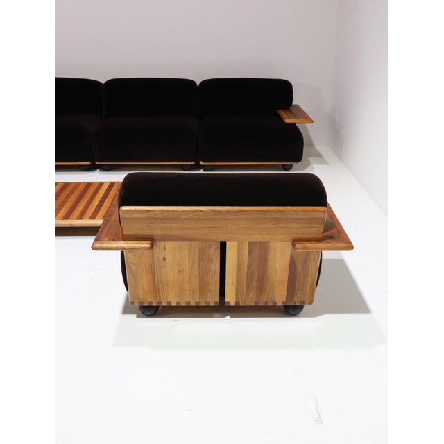 1970s Pianura Modular Seating Group in Brown Mohair by Mario Bellini for Cassina, Italy, 1970s, Set of 7 For Sale - Image 5 of 18