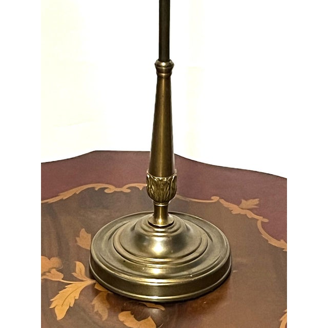 1920s Antique Brass Table Lamp with Pate De Verre Glass Shade from Unbekannt, 1920s For Sale - Image 5 of 8