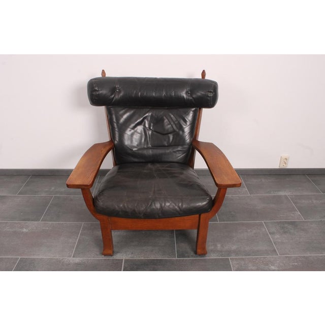 1950s Set of Leather and Oak Ox-Shape Armchairs, 1950s For Sale - Image 5 of 16