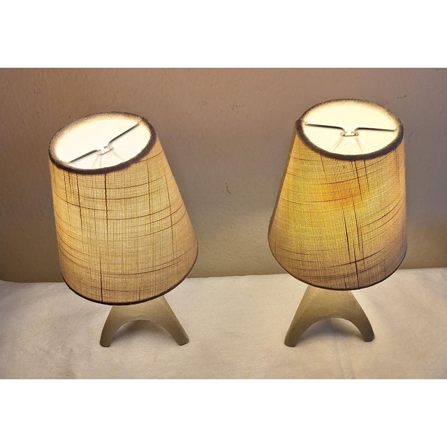 Vintage Bedside Lamps with Grey Metal Base and Grey Fabric Shade, 1970s, Set of 2 For Sale - Image 3 of 7