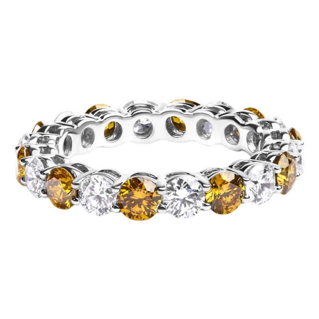 14K White Gold 3.00 Cttw Alternating White and Yellow Lab-Grown Diamond Eternity Band Ring (F-G Color, VS1-VS2 Clarity) - Size 6.5 For Sale