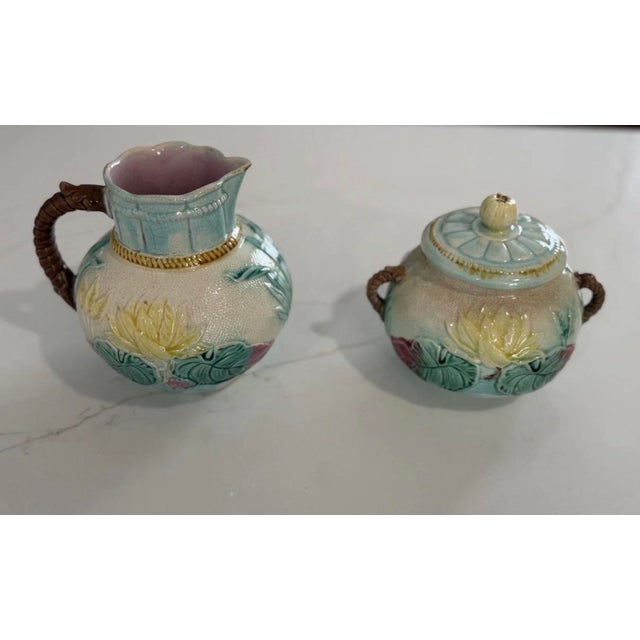 English Antique 19th C. English Majolica Pond Lily & Rope Pitcher Set - Samuel Lear For Sale - Image 3 of 10