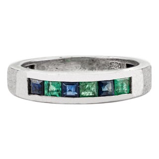 Dainty 2x2mm May Birthstone & Sapphire Two-Stone Unisex Band Ring in 925 Silver - Size 7.5 For Sale