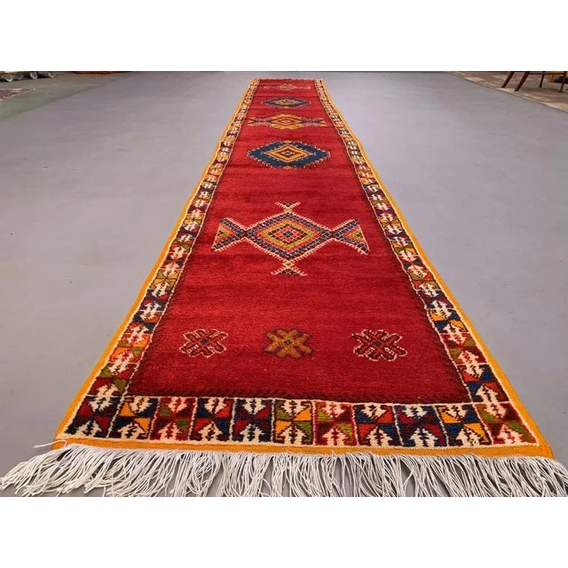Vintage Moroccan Runner Rug Tazenacht Berber Atlas Rug in Red & Blue For Sale - Image 10 of 10