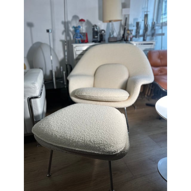 Set of Womb Chair and Ottoman by Eero Saarinen for Knoll International, 2010s For Sale - Image 3 of 15