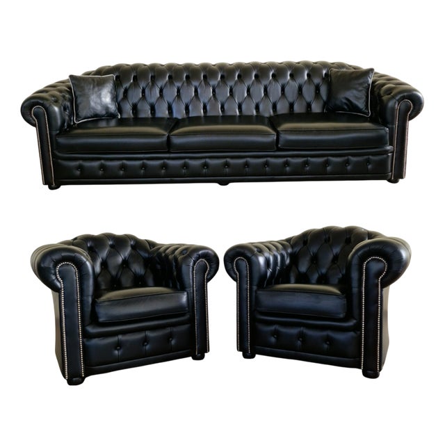 Chesterfield Livingroom Set in Black Genuine Leather, Set of 3 For Sale