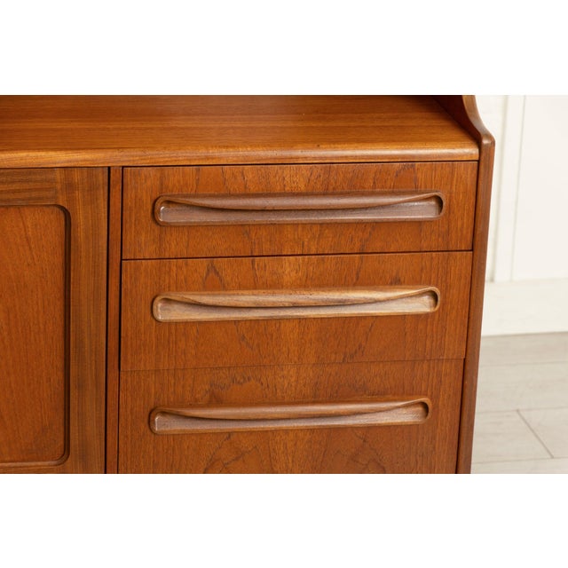 1960s Mid-Century Fresco Highboard with Rattan Front from G-Plan, 1960s For Sale - Image 5 of 17