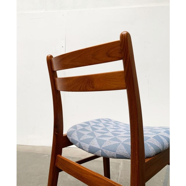 Set of Minimalist Pattern Chair, 1960s For Sale - Image 5 of 18