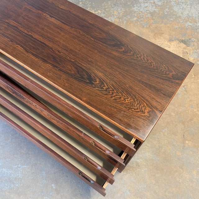Brown Vintage 1960s Danish Mid-Century Rosewood 8-Drawer Dresser by Svend Langkilde For Sale - Image 8 of 10