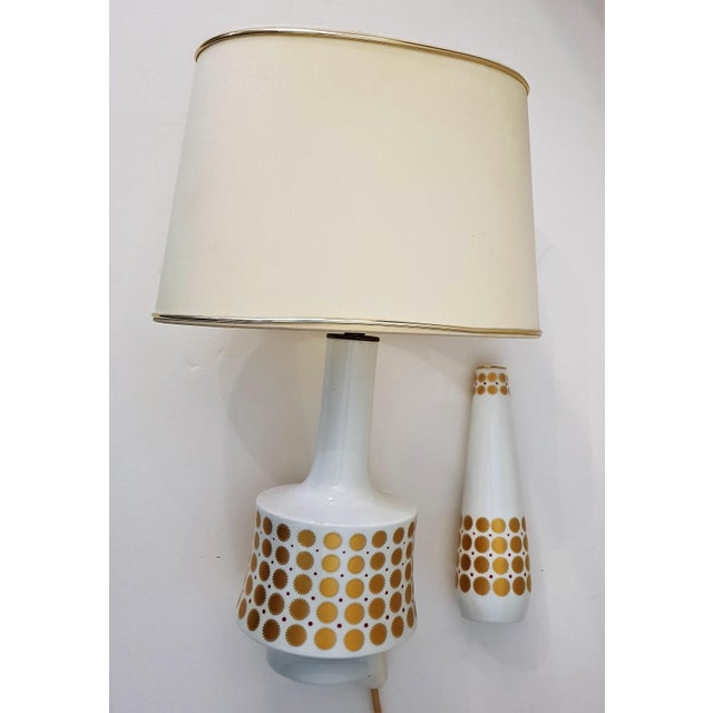 Mid-Century Modern Table Lamp and Vase from Tirschenreuth, Bavaria, Germany, 1960s, Set of 2 For Sale - Image 3 of 6